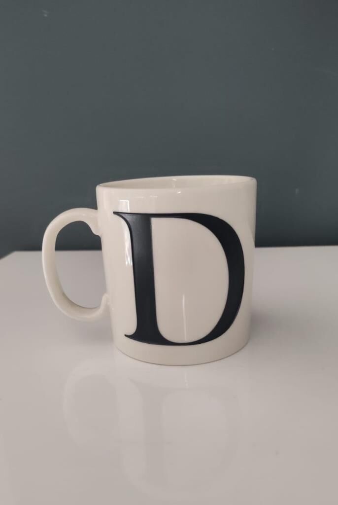 DECORIUM KUM D HARFLİ KUPA