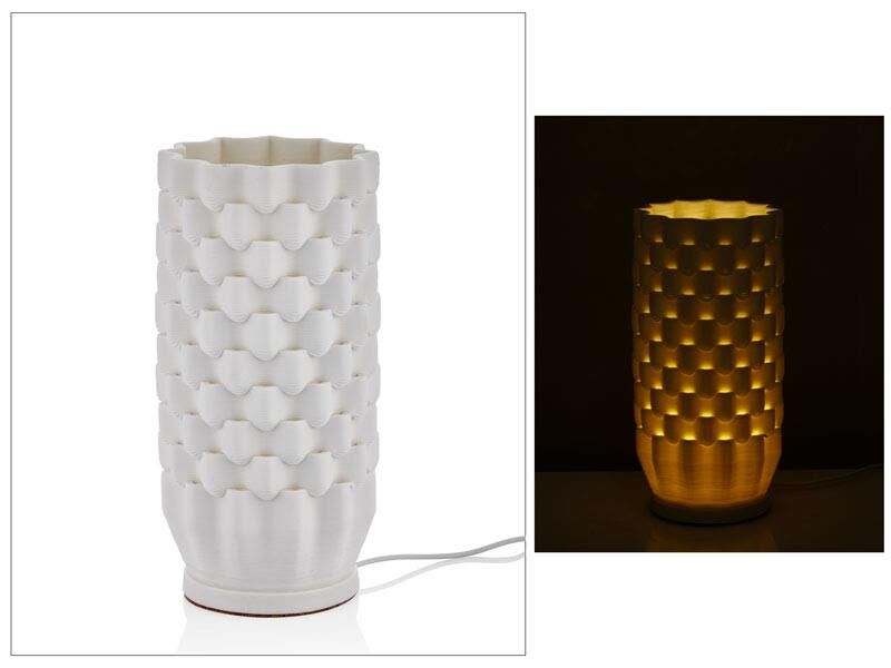 TYRIAN BEYAZ 3D VAZO 10X10X25 CM