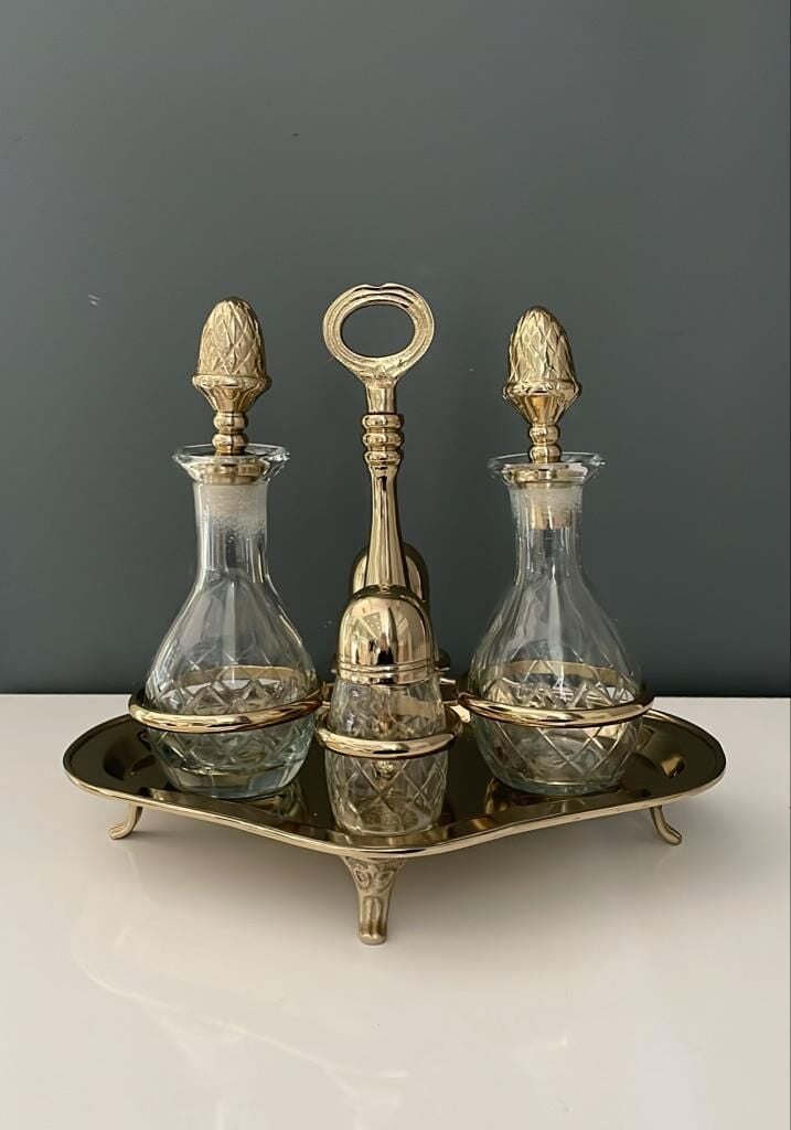 LAMEDORE YAĞLIK VE SİRKELİK SETİ GOLD 27X20X22,5 CM