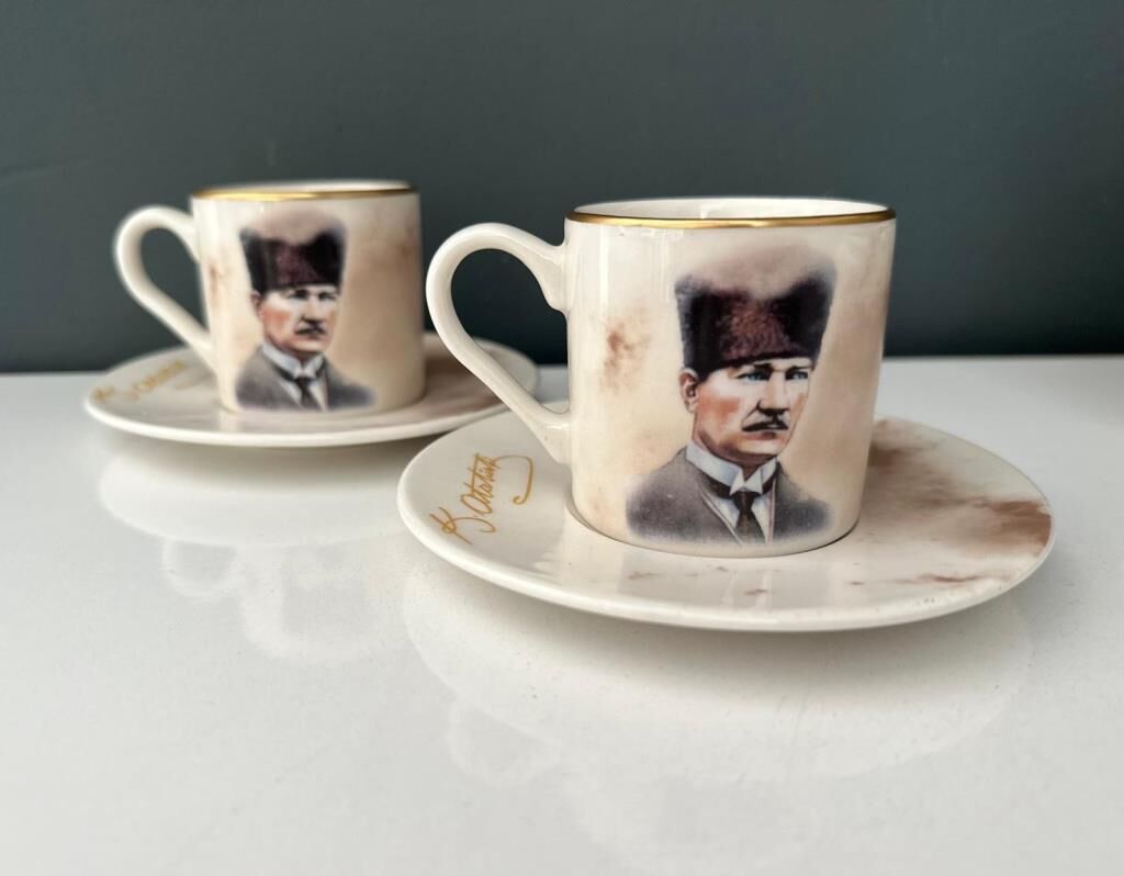 DECORIUM Atatürk 2 li Kahve Fincan Takımı Kadife Kutulu