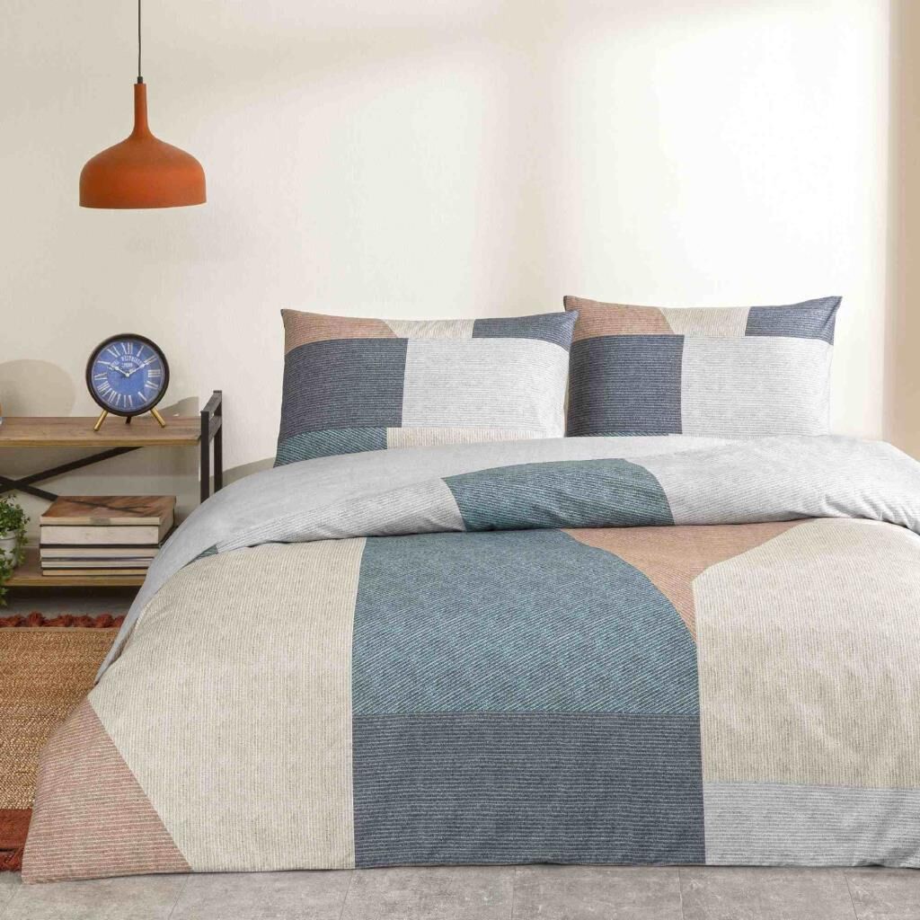 TAÇ HUGH RANFORCE NEVRESİM TAKIMI TURKUAZ ÇİFT KİŞİLİK