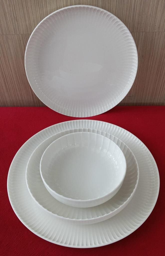 KÜTAHYA PORSELEN BONE CREST 24 PARÇA YEMEK TAKIMI SADE