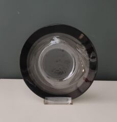 GALERİ KRİSTAL 19 CM ÇUKUR TABAK SİYAH 1 ADET
