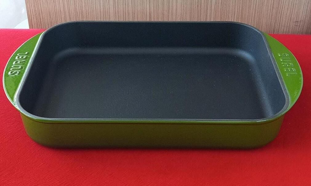 SÜREL DÖKÜM 23X31 CM DİKDÖRTGEN DÜZ TEPSİ YEŞİL