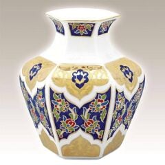 Kütahya Porselen Köşeli Vazo 15 cm Dekor No:3880