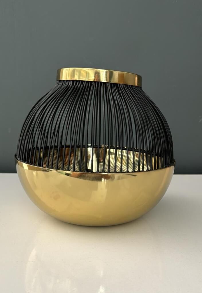 LAMEDOR SKULT GOLD BLACK MEDIUM T-LIGHT HOLDER 18X18X14 CM
