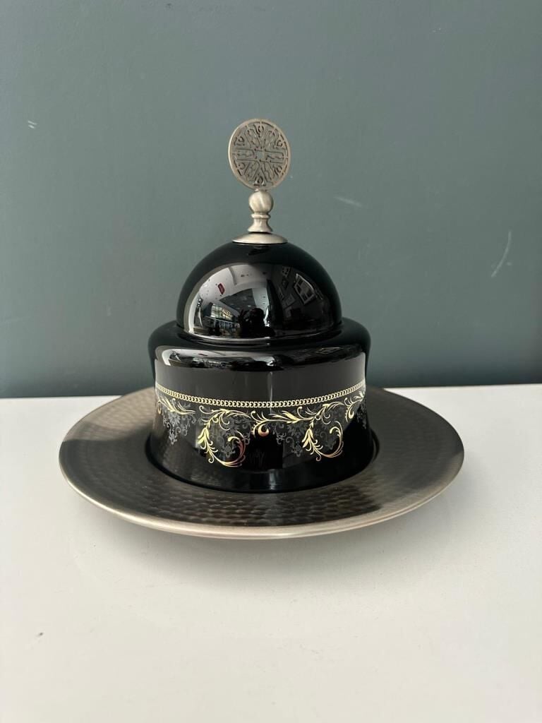 DECORİUM CAM SİYAH KAPAKLI BAKIR TEPSİLİ LOKUMLUK